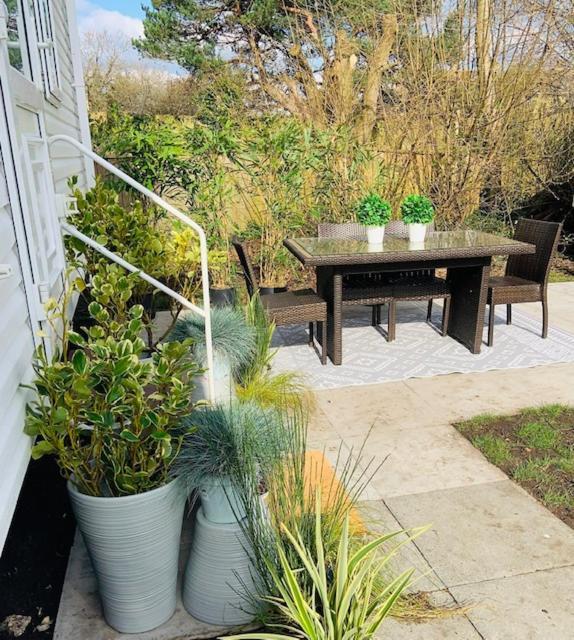 Cosy, Coastal Themed Holiday Home, Rockley Park, Poole, Dorset מראה חיצוני תמונה
