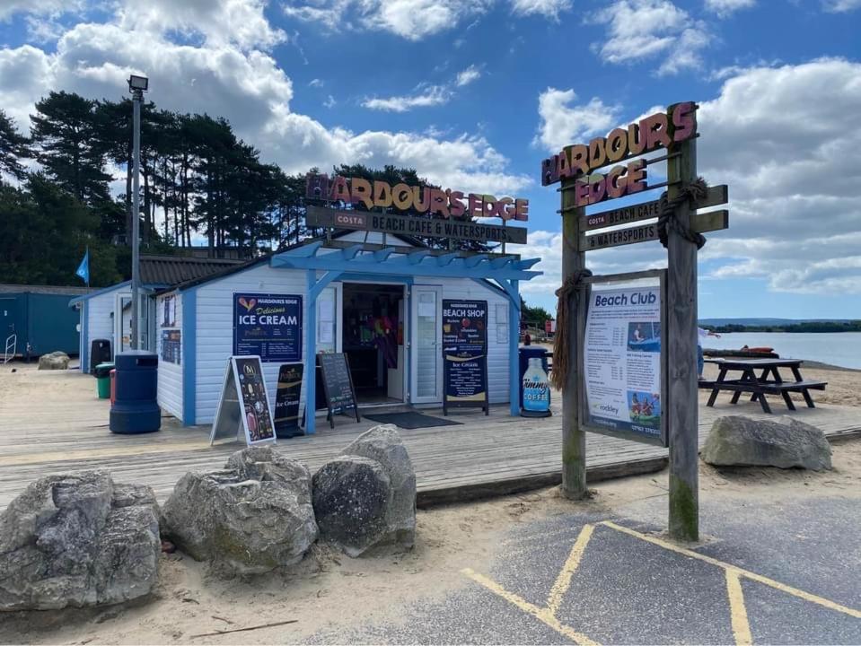 Cosy, Coastal Themed Holiday Home, Rockley Park, Poole, Dorset מראה חיצוני תמונה